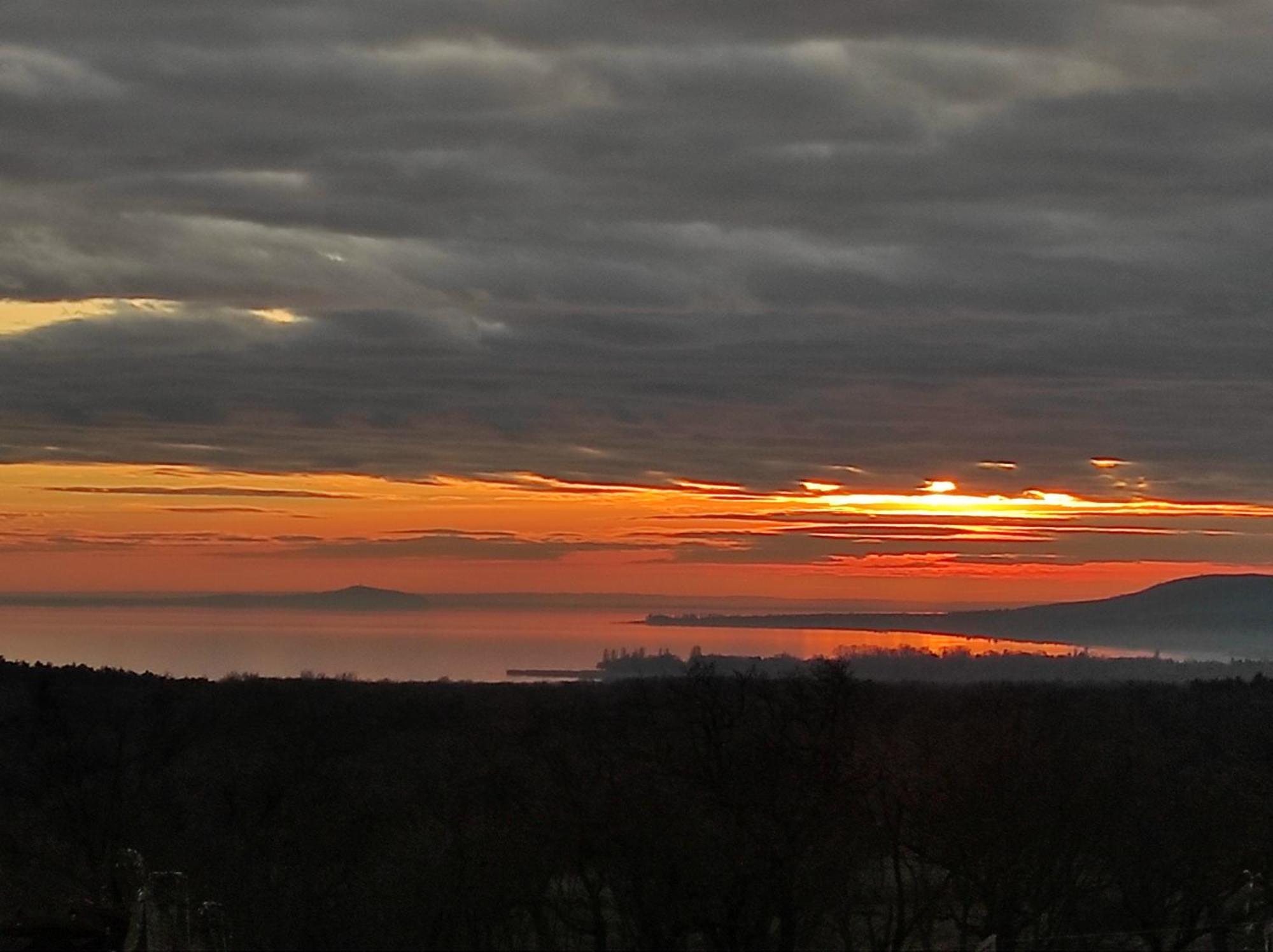 Napraszállás Vendégház Balatonakali Extérieur photo